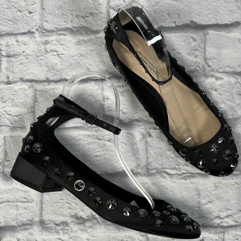 Zara Woman Black Studded Rhinestone Satin Ballerina Flat Shoe Size 38 (US 7.5)